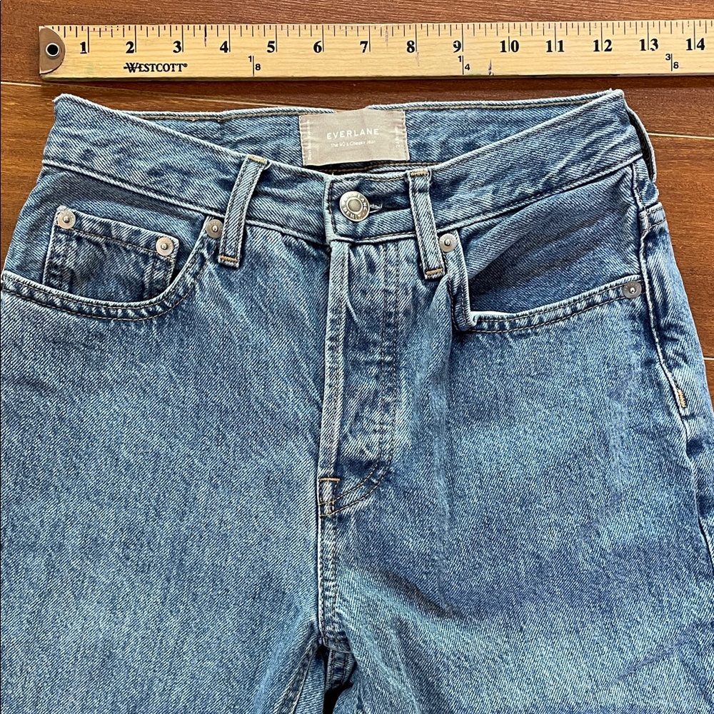 Everlane The 90s Cheeky Jean